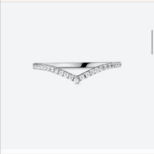 NWT Pandora Sparkling Wishbone Stackable Ring